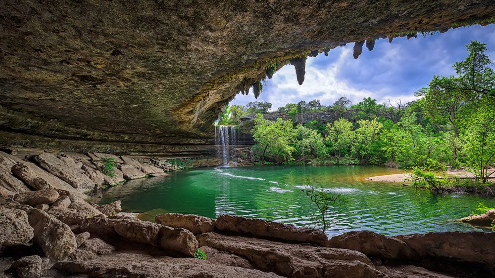 AUSTIN HILL COUNTRY